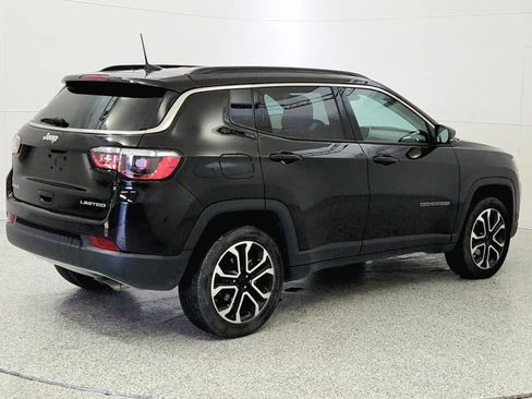 Used 2022 Jeep Compass Limited image 7