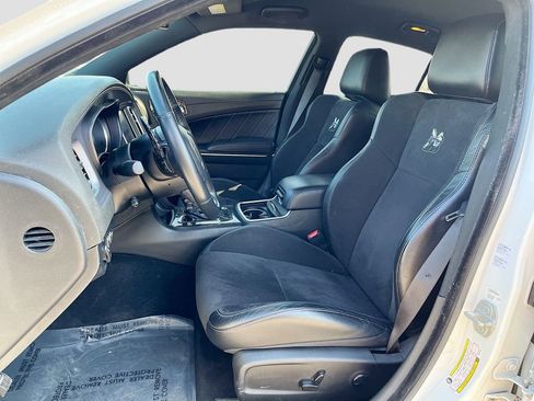 Used 2023 Dodge Charger Scat Pack w/ Plus Group RWD image 19