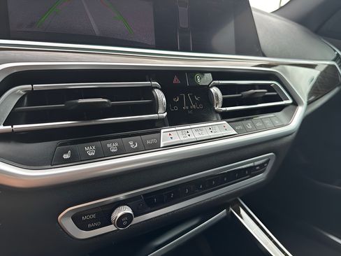 Used 2019 BMW X5 xDrive40i AWD/4WD image 43