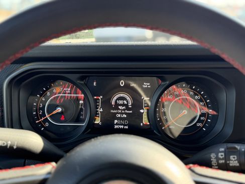 Used 2024 Jeep Wrangler Unlimited Rubicon image 19