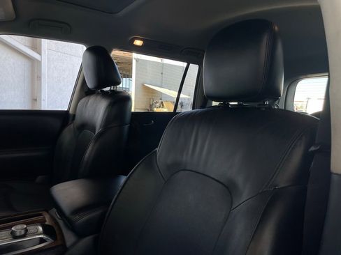 Used 2021 Nissan Armada SL w/ Captain's Chairs Package image 15