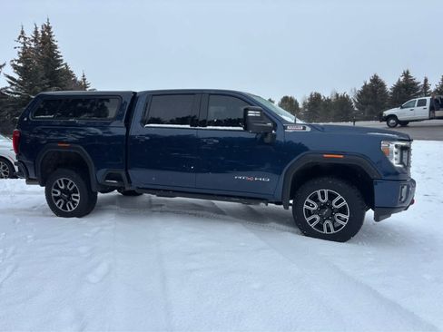 Used 2021 GMC Sierra 2500 AT4 w/ AT4 Premium Plus Package image 13