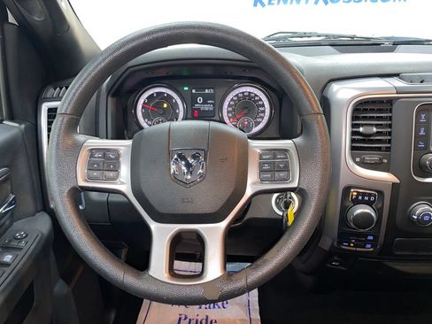 Used 2022 RAM 1500 Warlock AWD/4WD image 25