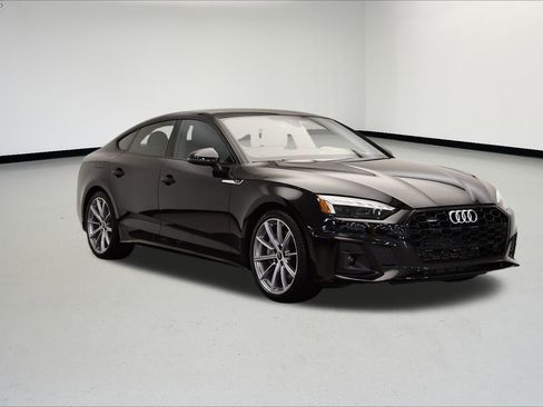 Certified 2025 Audi A5 2.0T Premium Plus image 7