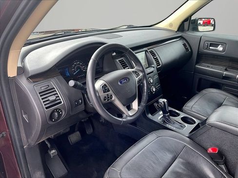 Used 2018 Ford Flex SEL w/ Equipment Group 202A FWD image 15