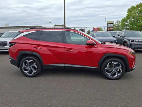 Certified 2023 Hyundai Tucson Limited AWD/4WD image 7