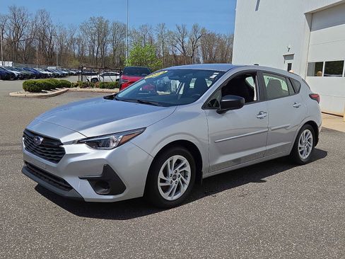 Used 2024 Subaru Impreza 2.0i AWD/4WD image 3