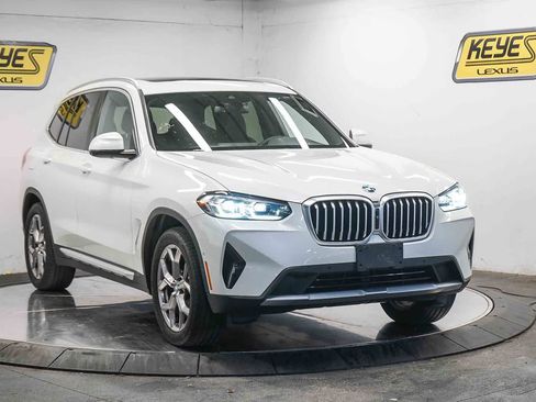 Used 2023 BMW X3 xDrive30i w/ Convenience Package w/ZPA image 5