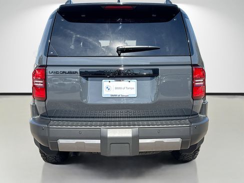 Used 2024 Toyota Land Cruiser image 4