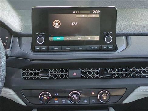 Used 2023 Honda Accord LX image 14