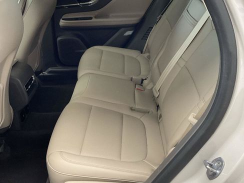 Used 2024 Lincoln Corsair AWD w/ Equipment Group 101A image 10