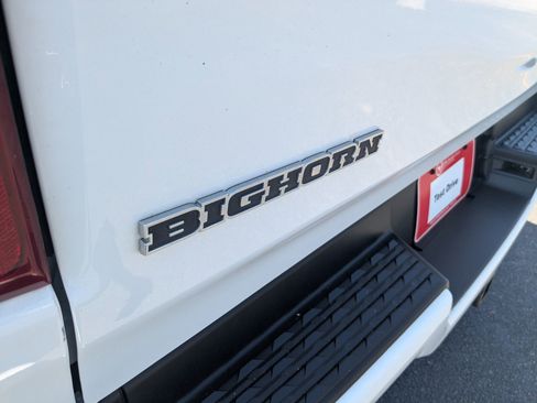 Used 2022 RAM 1500 Big Horn AWD/4WD image 30
