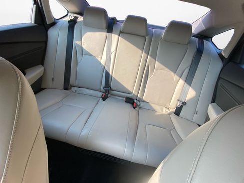 Used 2023 Honda Accord Touring image 15