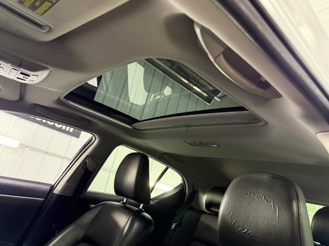 Used 2012 Lexus CT 200h Premium w/ Premium Audio Pkg FWD image 15