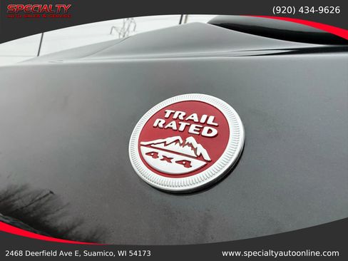 Used 2019 Jeep Compass Trailhawk w/ Cold Weather Group image 13