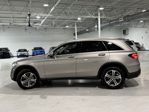 Used 2021 Mercedes-Benz GLC 300 4MATIC w/ Premium Package image 15