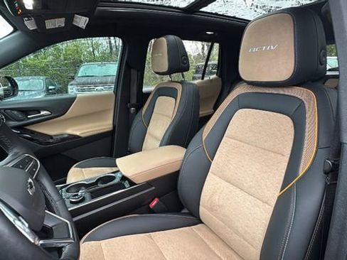 Used 2025 Chevrolet Equinox ACTIV image 31