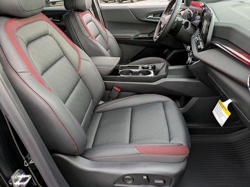 Used 2026 Chevrolet Equinox RS w/ Convenience Package III AWD/4WD image 32