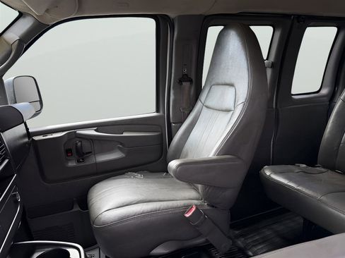 Used 2012 Chevrolet Express 2500 LS image 13