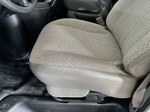 Used 2025 GMC Savana 2500 w/ Driver Convenience Package RWD image 19