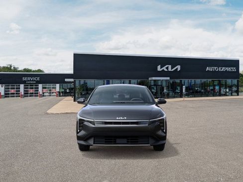 New 2025 Kia K4 EX image 2