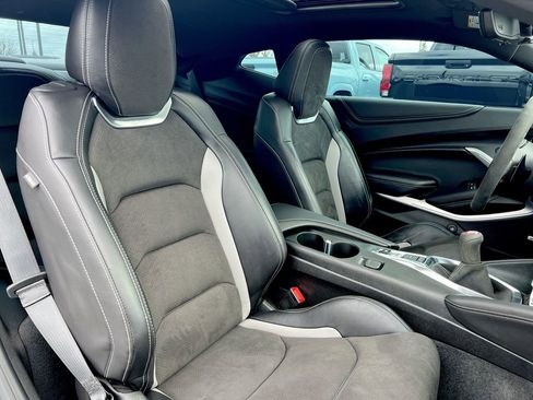 Used 2020 Chevrolet Camaro SS image 22