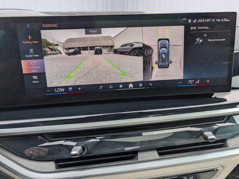 Used 2025 BMW X7 xDrive40i w/ Executive Package AWD/4WD image 32