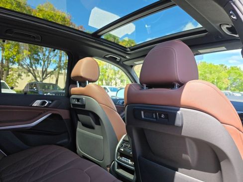 Used 2023 BMW X5 sDrive40i w/ Climate Comfort Package RWD image 12