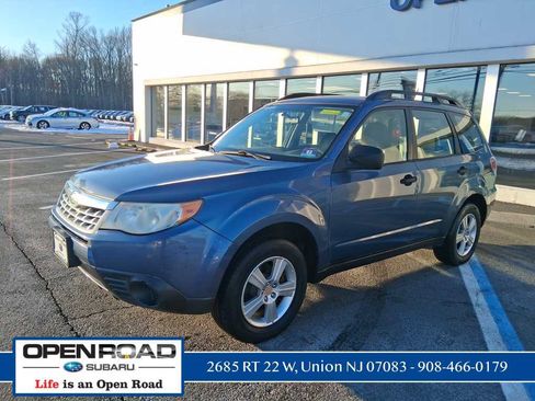 Used 2011 Subaru Forester 2.5X image 3