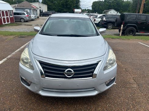 Used 2015 Nissan Altima 2.5 S w/ Power Driver Seat Package FWD image 5