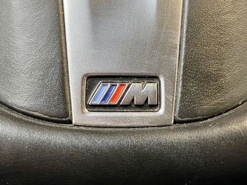 Used 2022 BMW 330i Sedan w/ M Sport Package RWD image 20