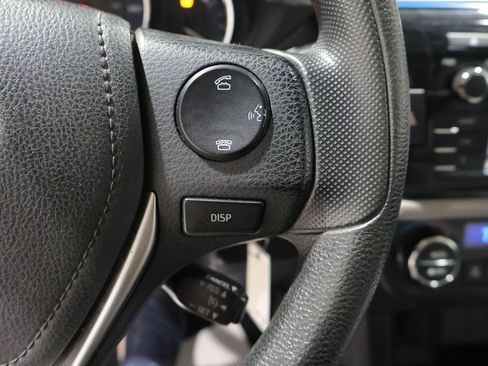 Used 2015 Toyota Corolla LE FWD image 32