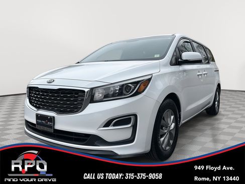 Used 2020 Kia Sedona LX FWD image 1