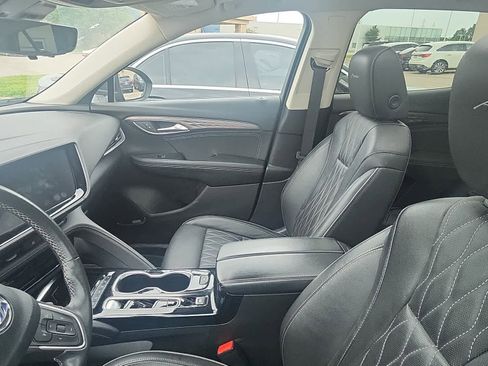 Used 2021 Buick Envision Avenir w/ Technology Package II AWD/4WD image 9