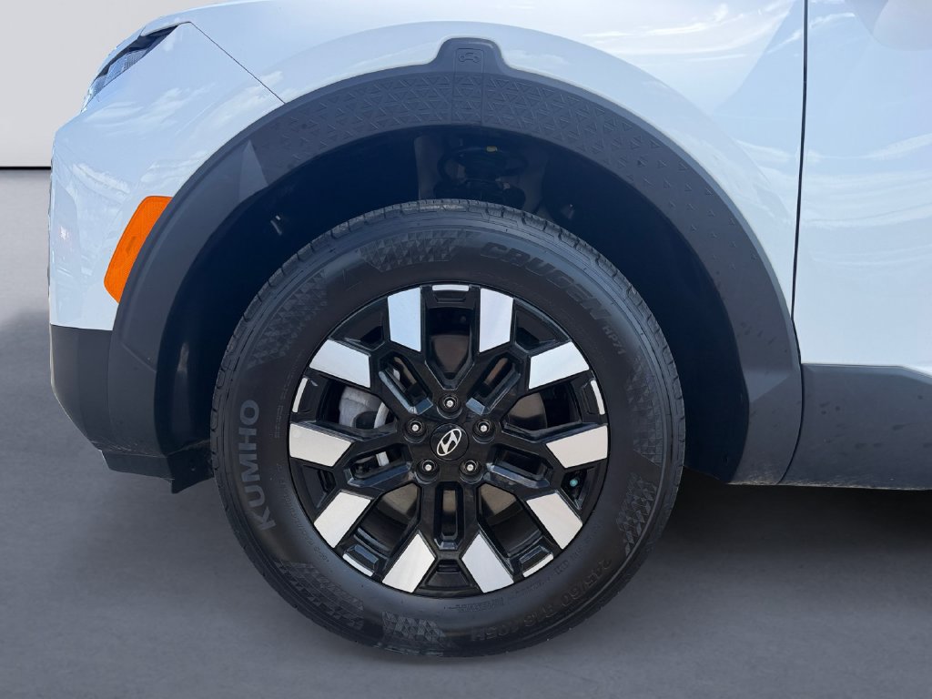 Used 2026 Hyundai Santa Cruz SEL AWD/4WD image 9