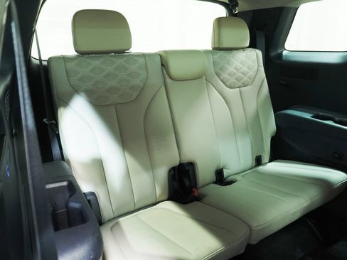 Used 2023 Toyota RAV4 XLE w/ Convenience Package AWD/4WD image 24