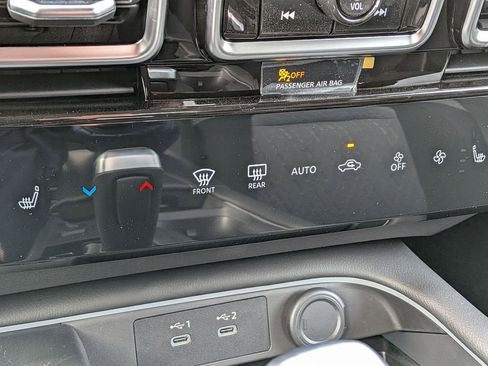 New 2026 Nissan Sentra SV image 17