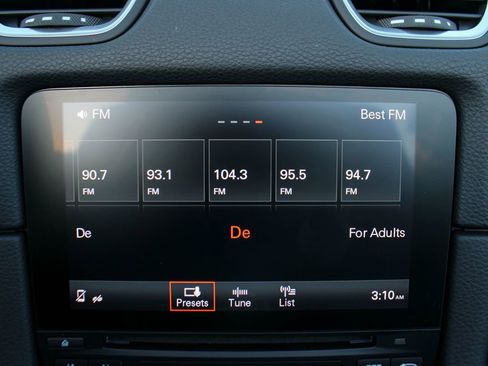 Used 2018 Porsche 718 Boxster RWD image 27