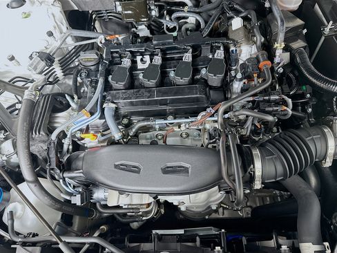 Used 2025 Honda Accord SE image 33