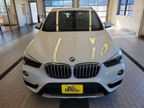 Used 2018 BMW X1 xDrive28i w/ Convenience Package image 2