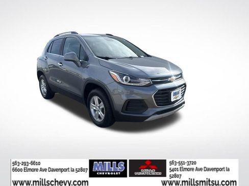 Used 2019 Chevrolet Trax LT w/ LT Convenience Package AWD/4WD image 6