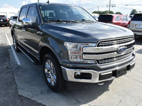Used 2018 Ford F150 Lariat w/ Equipment Group 502A Luxury AWD/4WD image 4