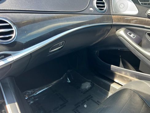 Used 2018 Mercedes-Benz S 450 4MATIC Sedan image 40