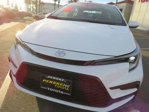 Certified 2026 Toyota Corolla SE image 5