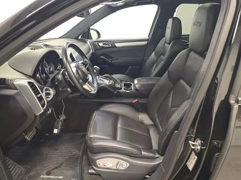 Used 2018 Porsche Cayenne GTS AWD/4WD image 7