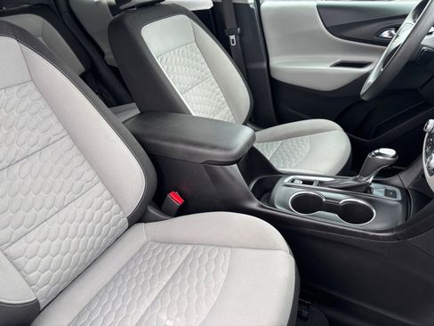 Used 2020 Chevrolet Equinox LT image 15