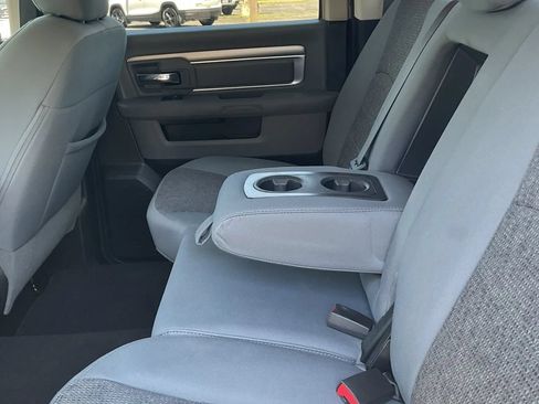 Used 2017 RAM 1500 Big Horn AWD/4WD image 25