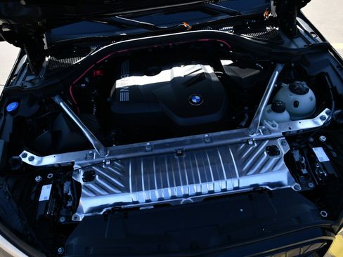 Used 2025 BMW X3 xDrive30i image 31