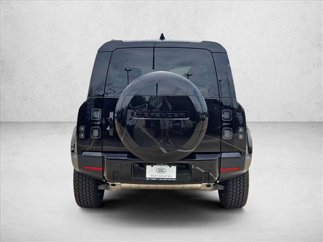 New 2026 Land Rover Defender 110 S AWD/4WD image 8