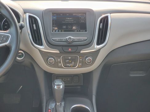 Certified 2019 Chevrolet Equinox LT FWD image 26
